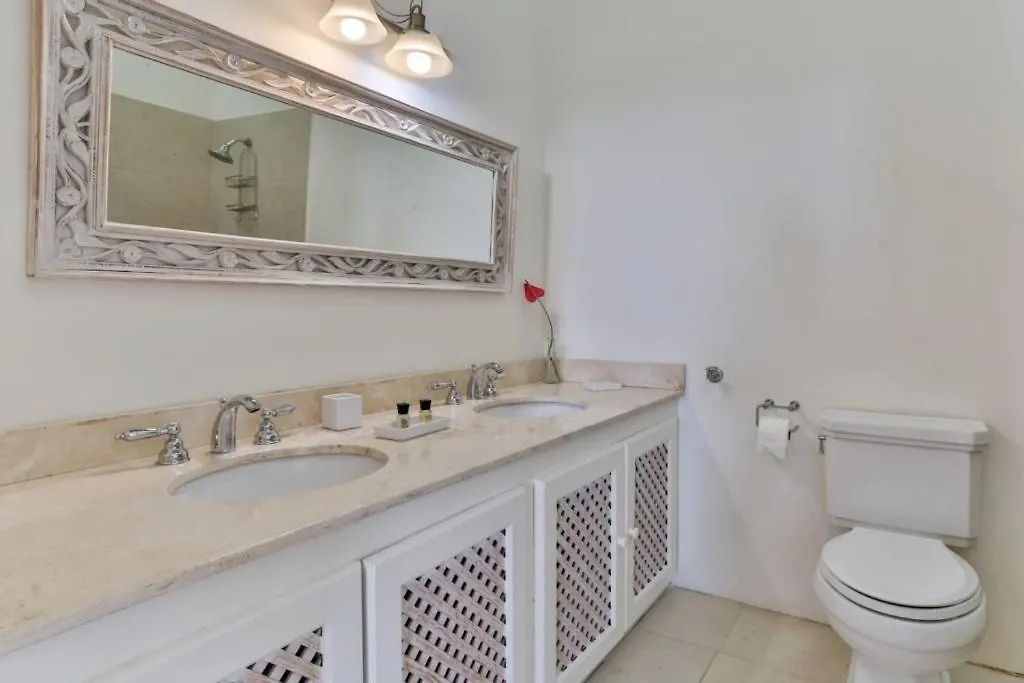 Sprawling Three Bedroom Villa - Tamarind Villa Villa Cap Estate