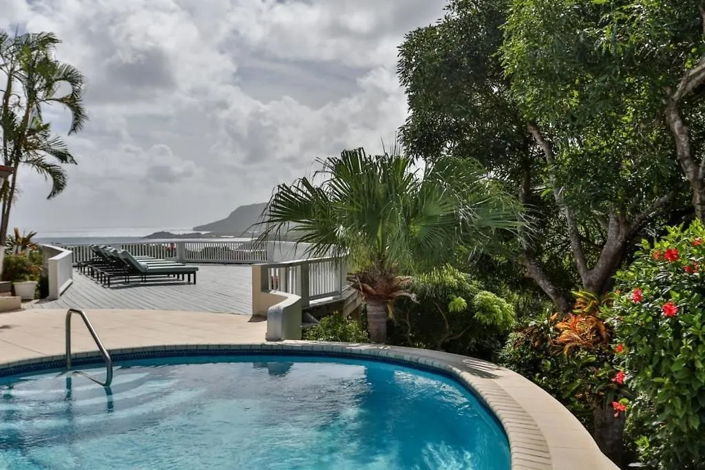 Sprawling Three Bedroom Villa - Tamarind Villa Villa Cap Estate